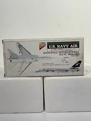 Nichimo 1/300 U.S. Navy Air. Rockwell RA-5C Vigilanti & A-4F Skyhawk (#23) NOB • $27