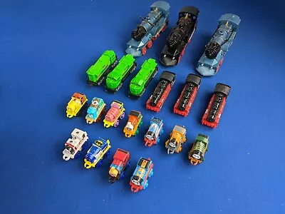 12pc THOMAS MINI TRAINS Plus Three FUN STUFF INC Interactive Large Trains • $12