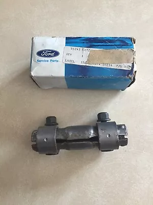 Nos 1980 - 1996 Ford F100 F150 F250 F350 Bronco Spindle Connecting Rod Sleeve • $22