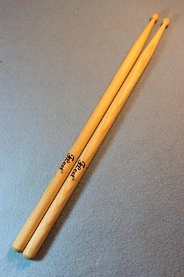 $15.80 • Buy 1 Pair 5B Walnut Wood Tip Wooden Drum Sticks Drumsticks Music Band Percussion