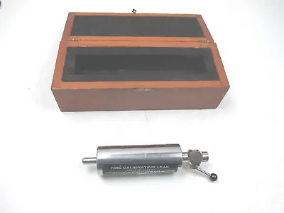 Varian NRC Calibrating Leak Helium Mass Spectrometer Leak Detector W/ Wood Box  • $149.95