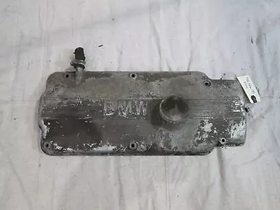 BMW M10 Engine Valve Cover 320i 2002 318i 11802600809 • $79.99