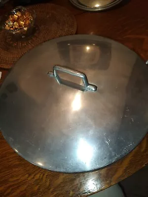 Magnalite 14 Inch Pan With Lid • $31