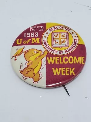 1963 MIdwest Badge And Novelty Company Minnesota Gopher Welcome Week Pinback • $24.99