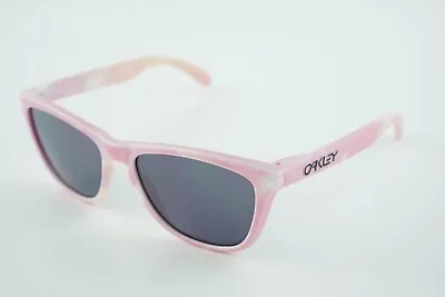 RARE! Oakley Frogskins 03-203 Wildberry N' Milk/Grey Pink Women Girl Sunglasses • $140