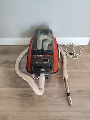 VTG Eureka Vactronic Canister Vacuum W/ Attachments Model 1790 Read   • $169.99