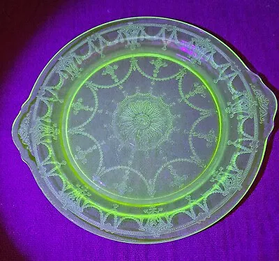 Vaseline Uranium Green Cameo Ballerina 10.5  Serving Plate • $15.99