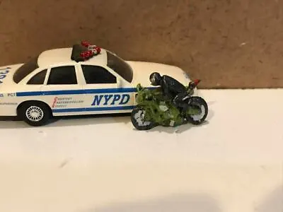 Ho 1/87 Scale Race Motorcycle With Rider (UNPAINTED) • $3.50