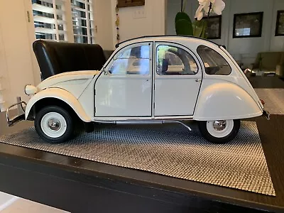 $1550 • Buy Citroen 2CV Diecast 1/8 Replica. Excellent Detail