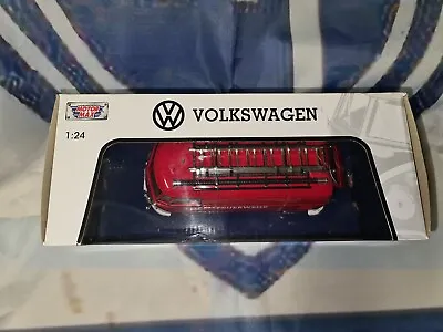 Motor Max Volkswagen Kombi Fire Van 1:24 • $35