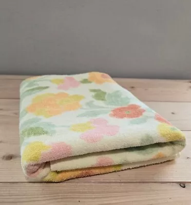 Utica Fine Arts J.p. Stevens Yellow Floral Towel Vintage Made In USA 25×45 • $18