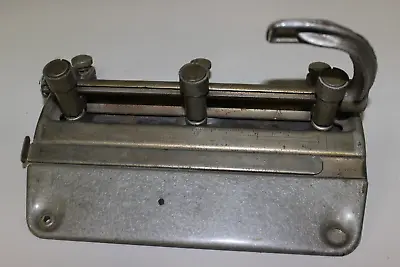 Master Products Mfg Co Series 5000 3 Hole Punch Vintage Heavy Duty Industrial • $9.99