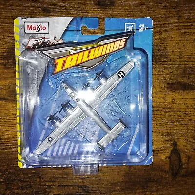 Maisto 2018 Tailwinds Fresh Metal Silver Airplane WWII Bomber Liberator Plane • $10