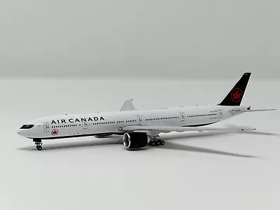 1/400 Aviation400 Air Canada 777-300 • $50