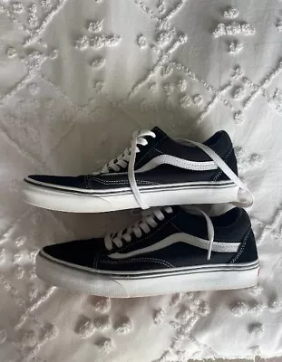 Vans Old Skool - Unisex - Size Women 9.5/Men 8 - Used In Good Condition • $60