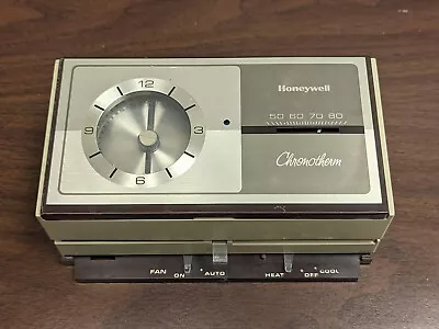 Vintage Honeywell Chronotherm Thermostat T8082A / Q682A1038 • $75