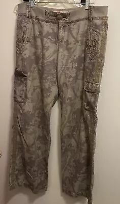 Mossimo Women’s Low Rise Relaxed Cargo Pants 13 Waist 36” Green Camo Print Cargo • $3