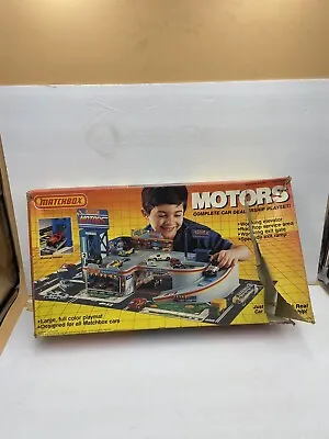 Matchbox 1989 Motors Complete Car Dealership Playset In Box Incomplete  • $50