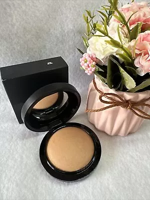 MAC Mineralize SKINFINISH NATURAL Silky Face Powder Shade DARK GOLDEN 10g • $30.99