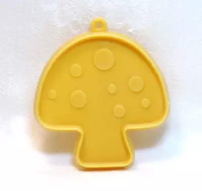 Hallmark Vtg Cookie Cutter - Mushroom Nature 1960's Spring Floral • $8.25