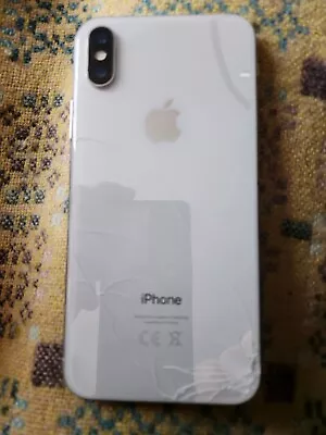 Apple IPhone X - 64GB - White (Unlocked)  • £135