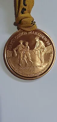 Mars London Marathon Finishing Medal 1988 • £45