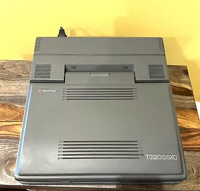 Vintage Toshiba T3200sxc  Portable Computer Laptop Turns On White Screen. As Is • $199