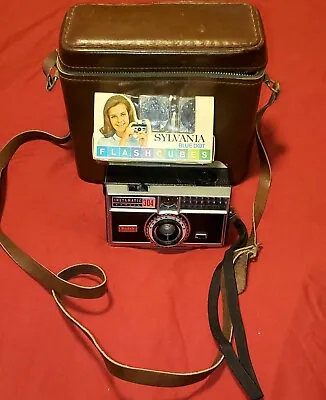 Kodak Instamatic Camera 304 With Flash Cubes And Carrying Case • $20