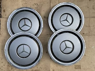 Mercedes-Benz W124 W201 190E Hubcaps X4 1244010924 • $87.04