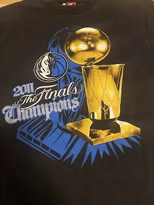 Dallas Mavericks 2011 Champions NBA Finals T-Shirt Size Small Mens Tee Black • $17.99