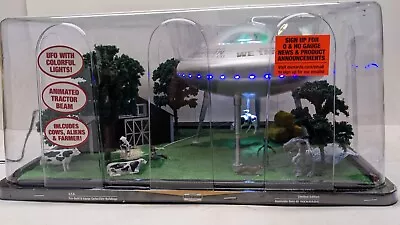 Menards 279-4439 Ufo Action Scene With Building O Scale Farm Barn Cows • $219.99