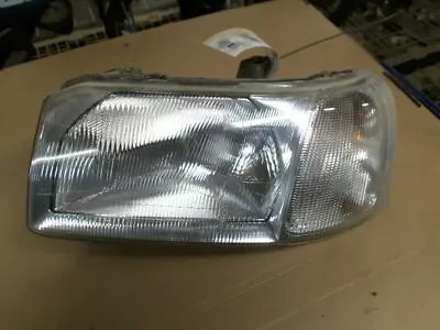 02 03 Freelander L. Headlight 126490 • $57.50