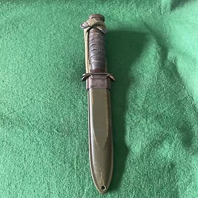 Original WWII US M3 Imperial Fighting Knife With M8 Scabbard WW2 • $185