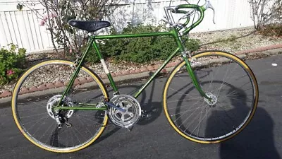 Vintage Schwinn Varsity Road Bike • $300