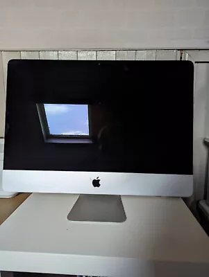 Apple IMac 21.5in (256GB SSD Intel Core I5 7th Gen. 2.30 GHz 8GB) Grey -... • £325