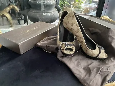 $350 • Buy Gucci Shoes