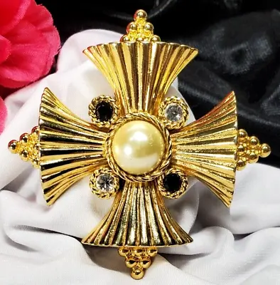 Vintag Gold Pearl Cabochon Maltese Cross Filigree Brooch Pin Pendant • $68
