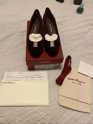 Brand New Salvatore Ferragamo Vara Size 8.5C • $500