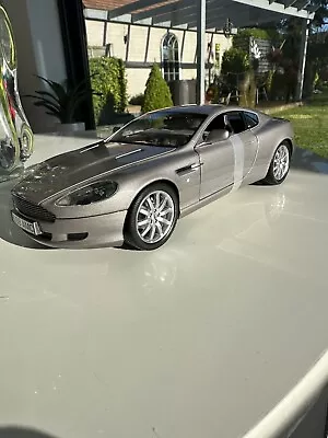 Minichamps 1/18 Aston Martin Db9 Diecast Model Car 150 137320 Silver Blonde Rare • £120