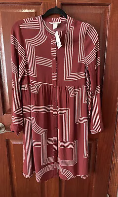 H&M Maternity Long Sleeved Front Open Dress Size S • $20