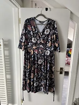 Lady Vintage Lyra Size 18 Black Beige & Brown Floral Wrap Style Midi Dress  • $12.44