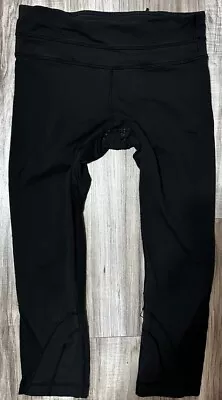 Lululemon Women's RUN: Inspire Crop II Black W Zipper Pocket Sz 8 • $21