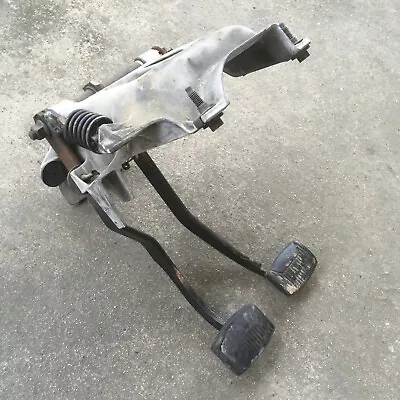 Ford 5 Speed Brake Clutch Pedal 1987-1991 F150 F250 F350 Bronco 87 88 89 90 91 • $197.99