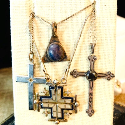 $39.99 • Buy Lot Of 3 Sterling Silver Necklaces 925 Pendants Magnetic Maltese Cross Lapis