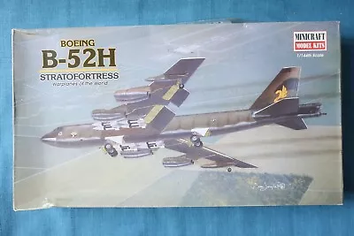Minicraft Boeing B-52H Stratofortress Model Airplane Kit 1:144 14430 SEALED BAGS • $25