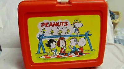 Vintage 1966 Peanuts Vintage Lunch Box  1966  C=8 • $12.50