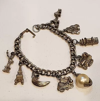 Vintage Travel Bracelet W/ 9 Charms World Attractions 7  Long  • $25