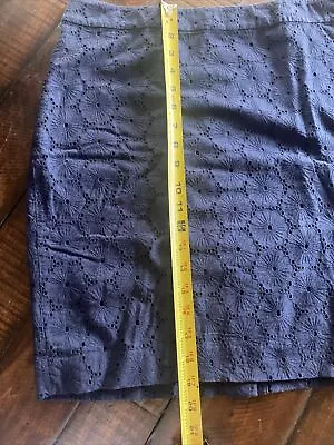 J. Crew Blue Eyelet Lace The Pencil Skirt Cotton Size 8 • $9.99