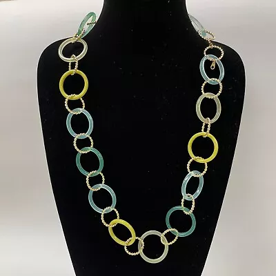 Circle Link Necklace Womens Mint Green Gold LPlastic Obster Claw Clasp  • $4