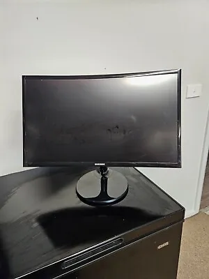 Samsung 27 Inches Curved Pc Monitor • $74